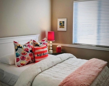 105 Rubino Court - Photo Thumbnail 12
