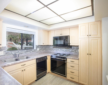 255 E Avenida Granada - Photo Thumbnail 1