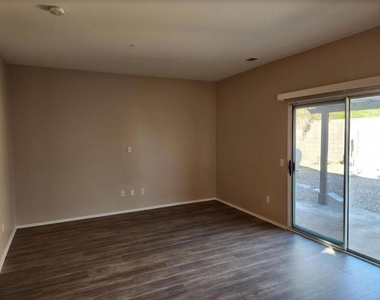 766 S Ventana - Photo Thumbnail 9