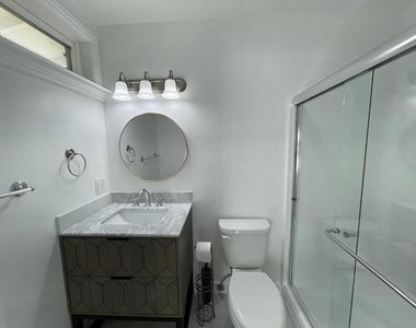74110 Erin Street - Photo Thumbnail 4