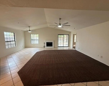 54420 Eisenhower Drive - Photo Thumbnail 3