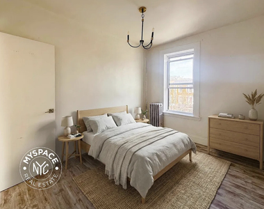 1176 Nostrand Avenue - Photo Thumbnail 4