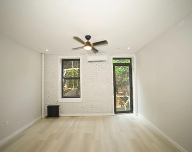 195 Stanton Street - Photo Thumbnail 3