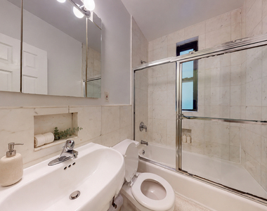 East 78th Street - Photo Thumbnail 4
