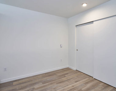 3220 California Ave Sw - Photo Thumbnail 53