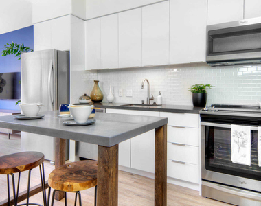 855 Brannan St - Photo Thumbnail 9