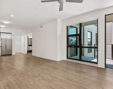 1 Henry Adams St - Photo Thumbnail 15