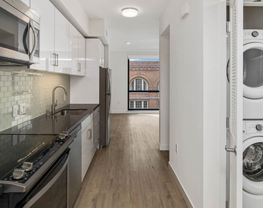 1 Henry Adams St - Photo Thumbnail 11