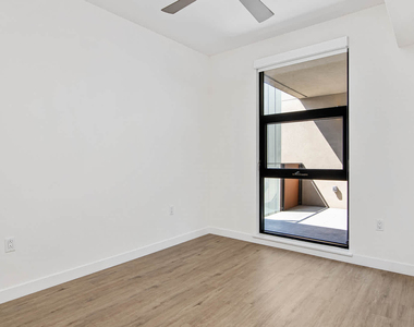 1 Henry Adams St - Photo Thumbnail 20