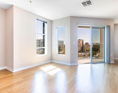 1050 Wilshire Blvd - Photo Thumbnail 16