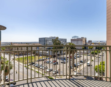 1050 Wilshire Blvd - Photo Thumbnail 21