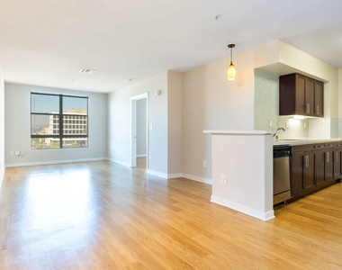 1050 Wilshire Blvd - Photo Thumbnail 15