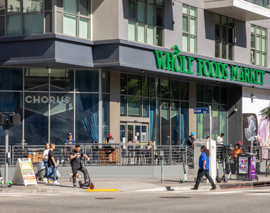1050 Wilshire Blvd - Photo Thumbnail 50
