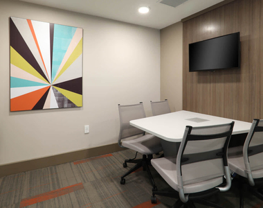1050 Wilshire Blvd - Photo Thumbnail 43