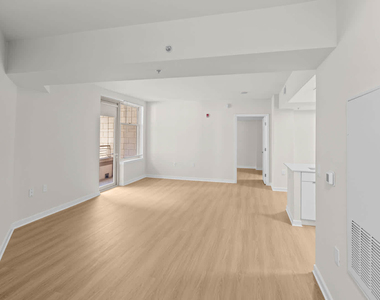 2400 M Street Nw - Photo Thumbnail 43