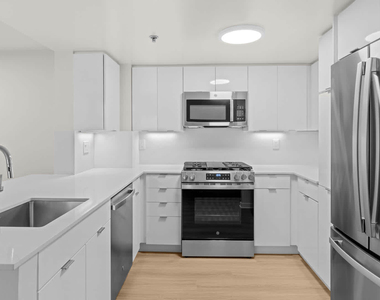 2400 M Street Nw - Photo Thumbnail 28