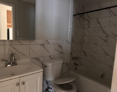 45 Benedict Avenue - Photo Thumbnail 3