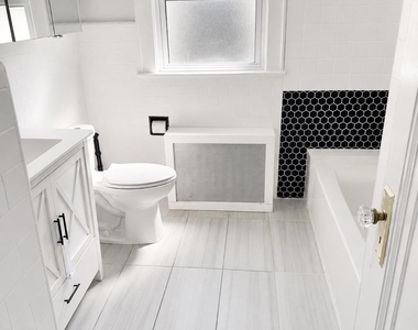 322 Westwood Road - Photo Thumbnail 9