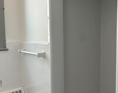 105 Mitchell Avenue - Photo Thumbnail 20