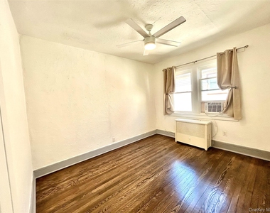 105 Mitchell Avenue - Photo Thumbnail 26