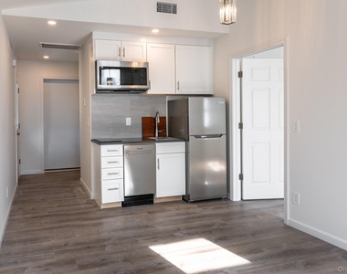 43 N Midland Avenue - Photo Thumbnail 5