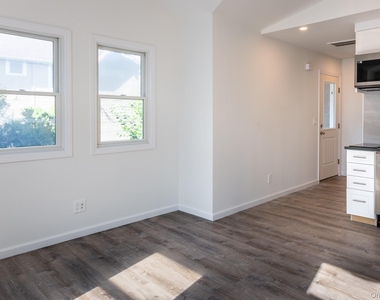 43 N Midland Avenue - Photo Thumbnail 7