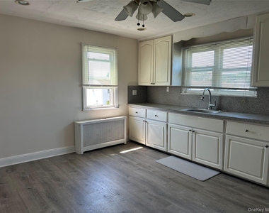 149 N Broome Avenue - Photo Thumbnail 1