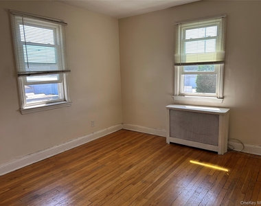 149 N Broome Avenue - Photo Thumbnail 4