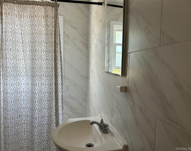 149 N Broome Avenue - Photo Thumbnail 5