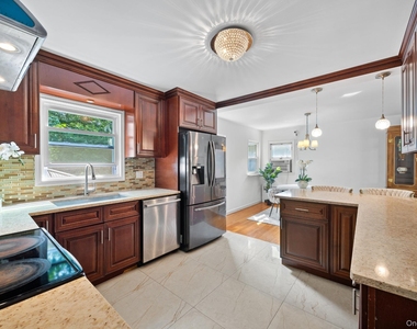 21 Joyce Road - Photo Thumbnail 6