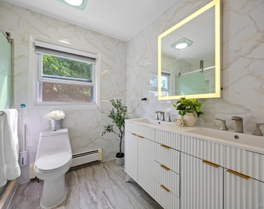 21 Joyce Road - Photo Thumbnail 13