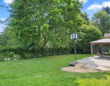 21 Joyce Road - Photo Thumbnail 22