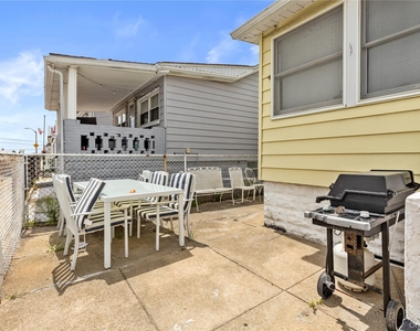 43 Virginia Avenue - Photo Thumbnail 12