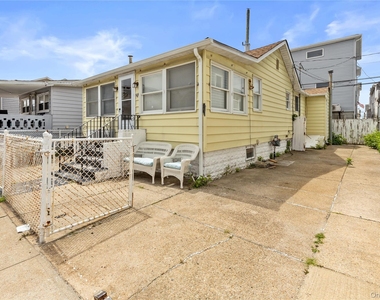 43 Virginia Avenue - Photo Thumbnail 10