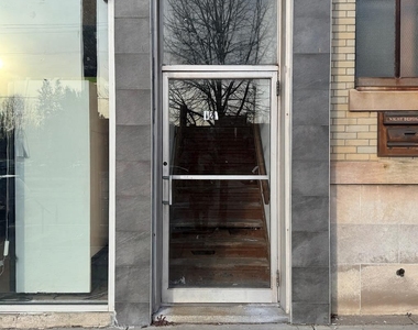 420 Broadway - Photo Thumbnail 4