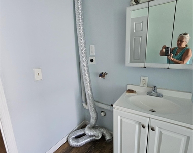 624-634 Oakland Valley Road - Photo Thumbnail 13