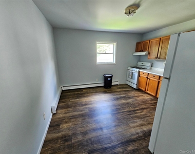 624-634 Oakland Valley Road - Photo Thumbnail 9