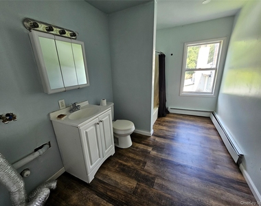 624-634 Oakland Valley Road - Photo Thumbnail 12