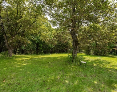 216 Hobbs Lane - Photo Thumbnail 22