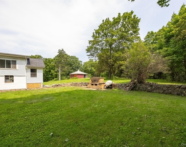 216 Hobbs Lane - Photo Thumbnail 2