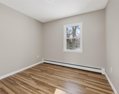 676-678 Oak Summit Road - Photo Thumbnail 15