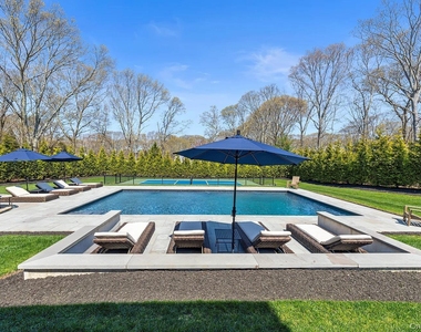 130 Highview Drive - Photo Thumbnail 19