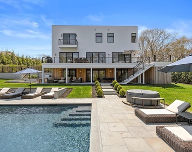 130 Highview Drive - Photo Thumbnail 22