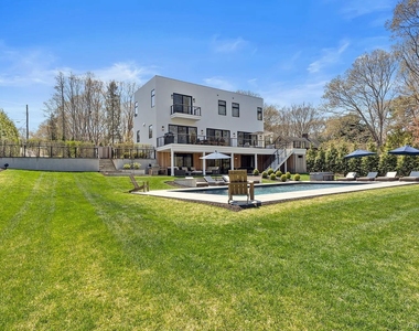 130 Highview Drive - Photo Thumbnail 25