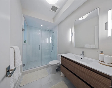 130 Highview Drive - Photo Thumbnail 15