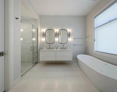 130 Highview Drive - Photo Thumbnail 9