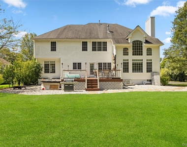 15 W Barrett Hill Road - Photo Thumbnail 34