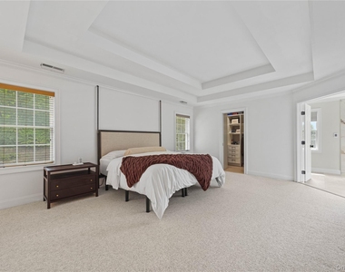 15 W Barrett Hill Road - Photo Thumbnail 18