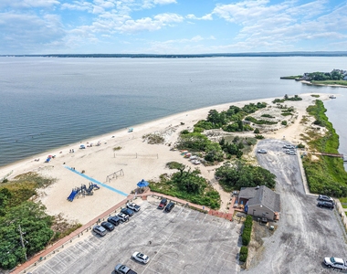 7 Oak Drive - Photo Thumbnail 36
