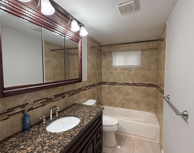 24 California Avenue - Photo Thumbnail 9